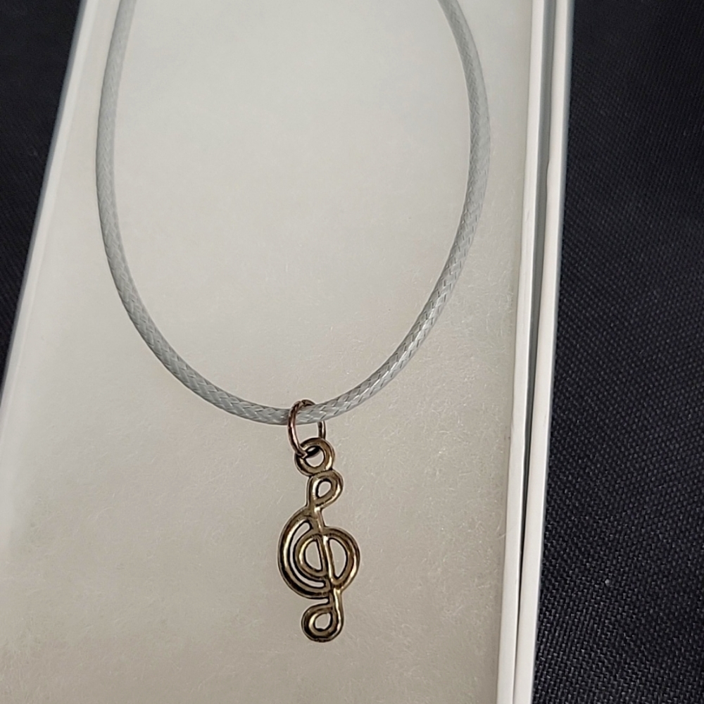 Music necklace rope